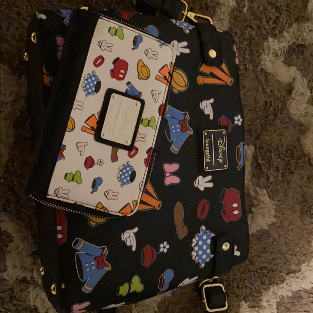 Disney loungefly Purse and wallet